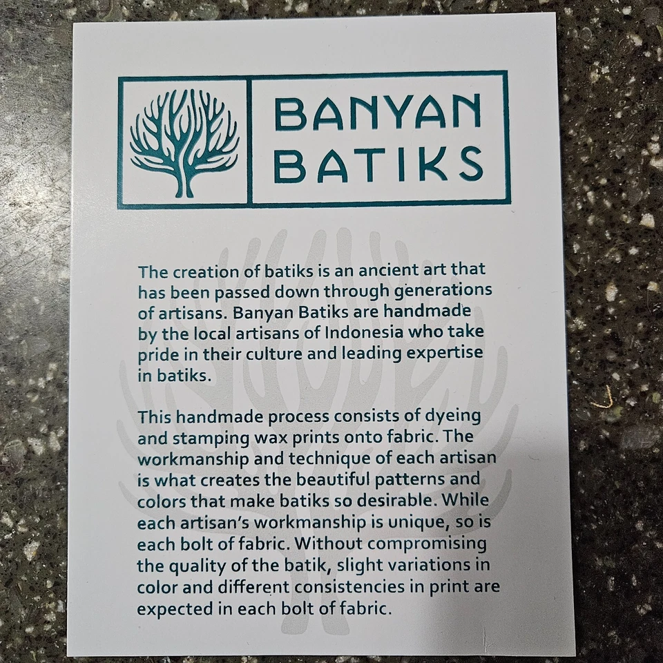 Декодируйте это! Тональная ржавая фиолетово-розовая плитка и деревья батик BTY Banyan - Изображение 4 из 4