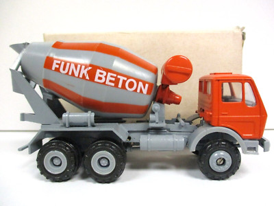 CONRAD - FUNK BETON MERCEDES-BENZ LIEBHERR CONCRETE TRUCK CEMENT MIXER - 1/50