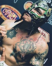 Fenix Signed 8x10 Photo Wrestling Lucha Underground Libre Wrestler WWE TNA 1 AAA