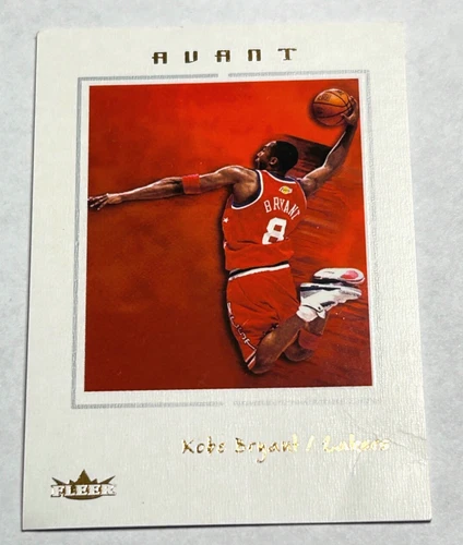 2003-04 Fleer Avant Kobe Bryant #5 Lakers / RARE / Legend 