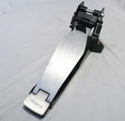 Roland KT-9 Kick Trigger Pedal Integrated trigger pad In