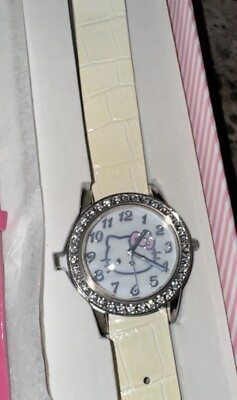 Hello Kitty Watch SET w/ 7 Changeable Watchbands + 7 Bezels  display picture 1