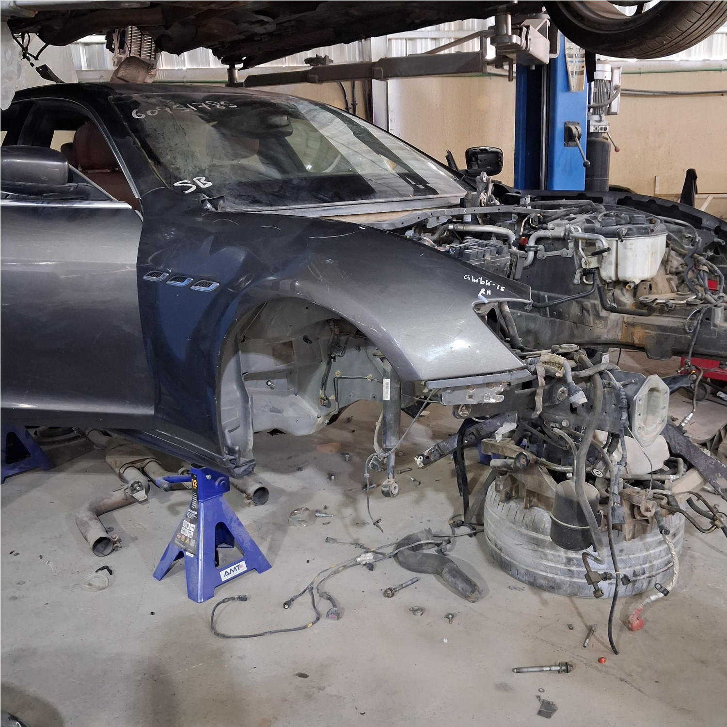 Maserati Ghibli 2014-2020 Front Left Door panel P/N 673000337