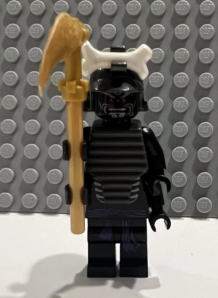 LEGO Authentic Ninjago Minifigures Lot of 6 with Accessories — Great Condition - Image 4 of 4