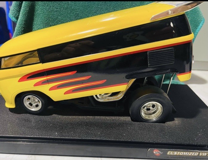Hot Wheels Customized VW Drag Bus Yellow Black Red Dragster