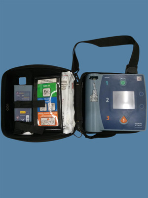 Philips HeartStart Automated External Defibrillator (FR2+) w/ Case and Batteries