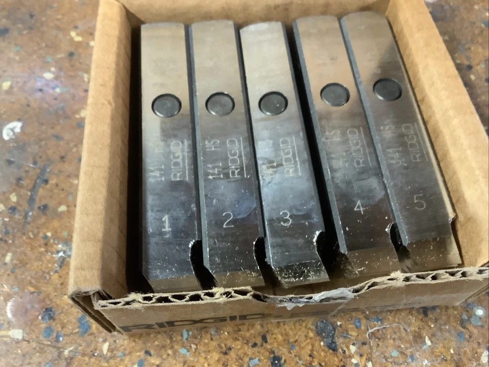 NUEVO Juego de troqueles Ridgid 38120 tamaño 2-1/2 a 4" para usar con ridgid 141, rígido 141 Foto 2 de 4