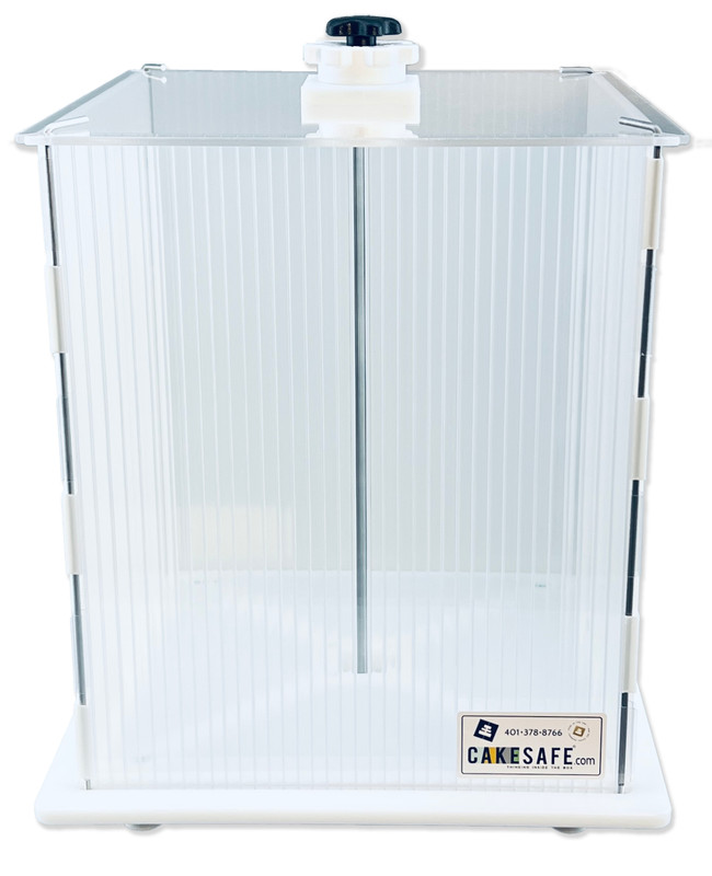 Brand New CakeSafe Cake Transporter – Mini (14 x 14 x 16)