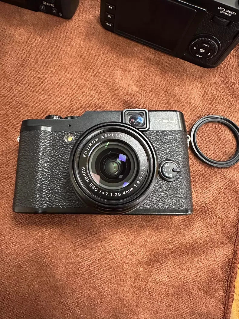 Preços baixos em Câmeras digitais Fujifilm X20 | eBay