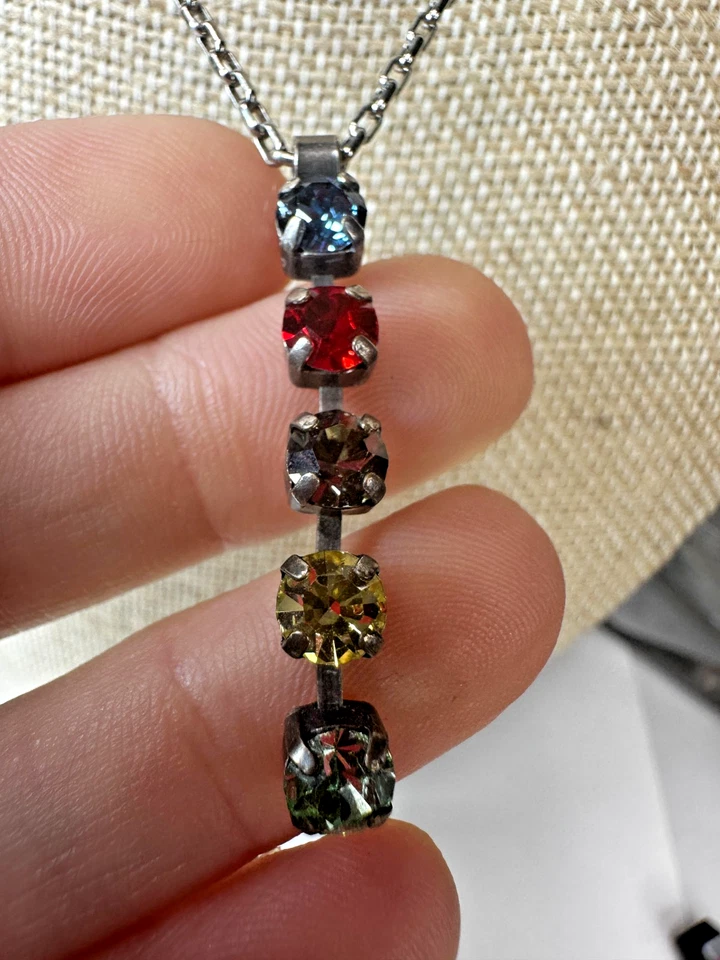 Collar Mariana Cristal Colgante Barra Gota Colorido Foto 2 de 3