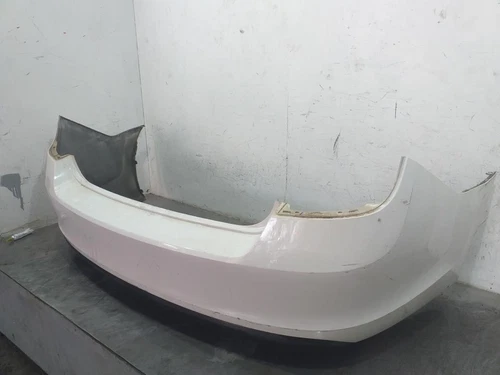 5JH807421B Paragolpes Trasero para SKODA RAPID (NH) Ambition 2015 8895943 - Imagen 4 de 10