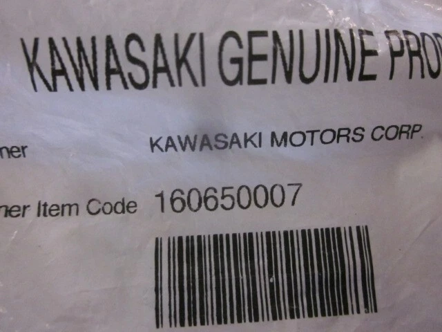 Kawasaki Carburetor Holder Teryx 750 Brute Force 650 OEM Genuine 160650007 Foto 2 de 4