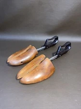 TRAVEL SHOE KEEPERS #5 VTG Rochester Shoe Tree Co DARK WOOD Made USA Size 11?