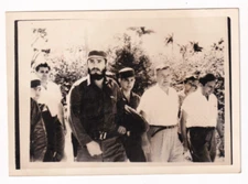 CUBAN REVOLUTION TIME FIDEL CASTRO & FOREIGN VISTOR CUBA 1960s Photo Y 368