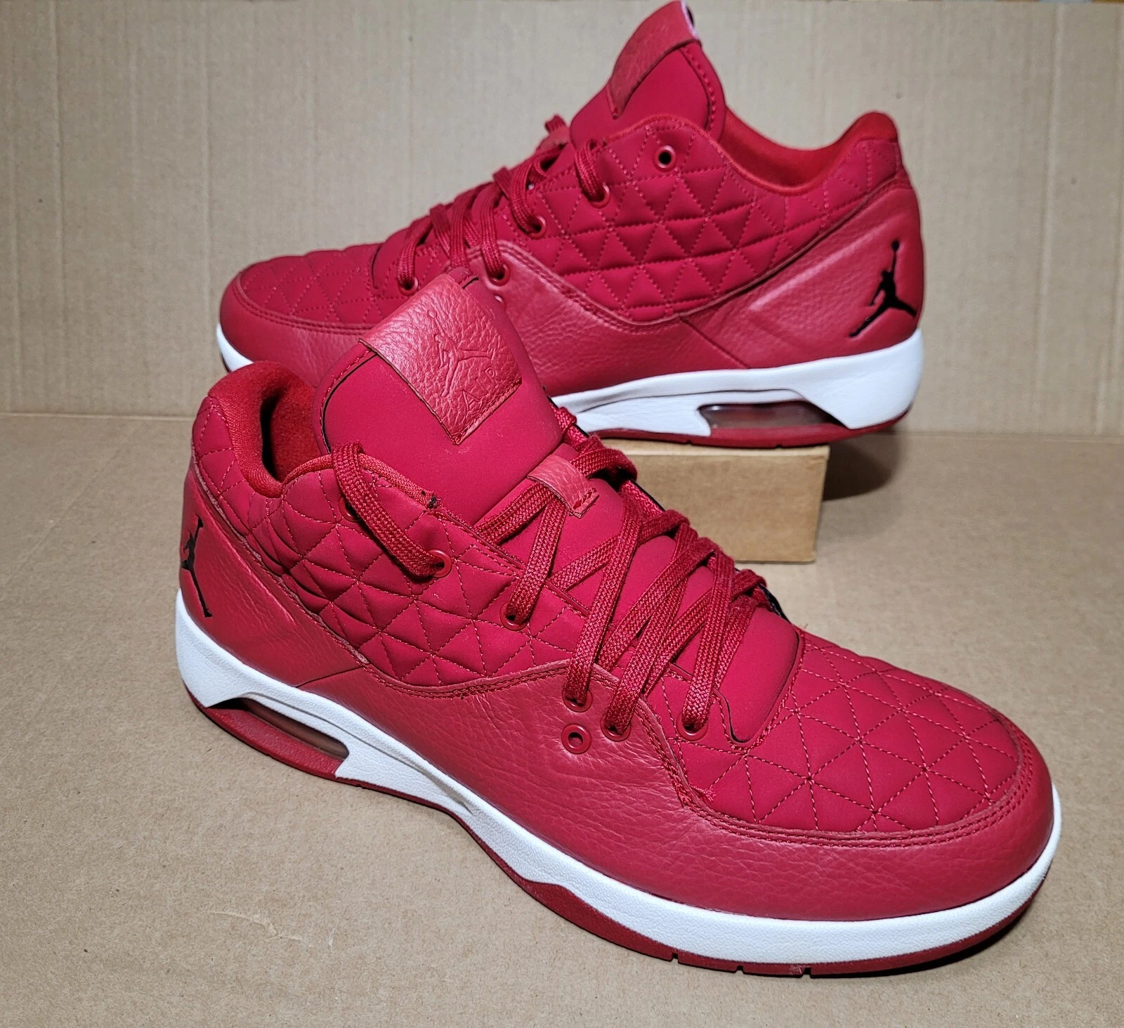 Clutch da uomo Nike Air Jordan taglia 12 rosso palestra bianco 845043 603