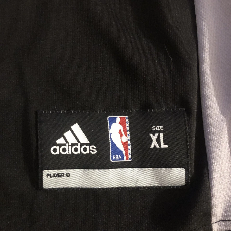 Camiseta Adidas para hombre San Antonio Spurs Manu Ginóbili #20 talla XL Foto 2 de 4