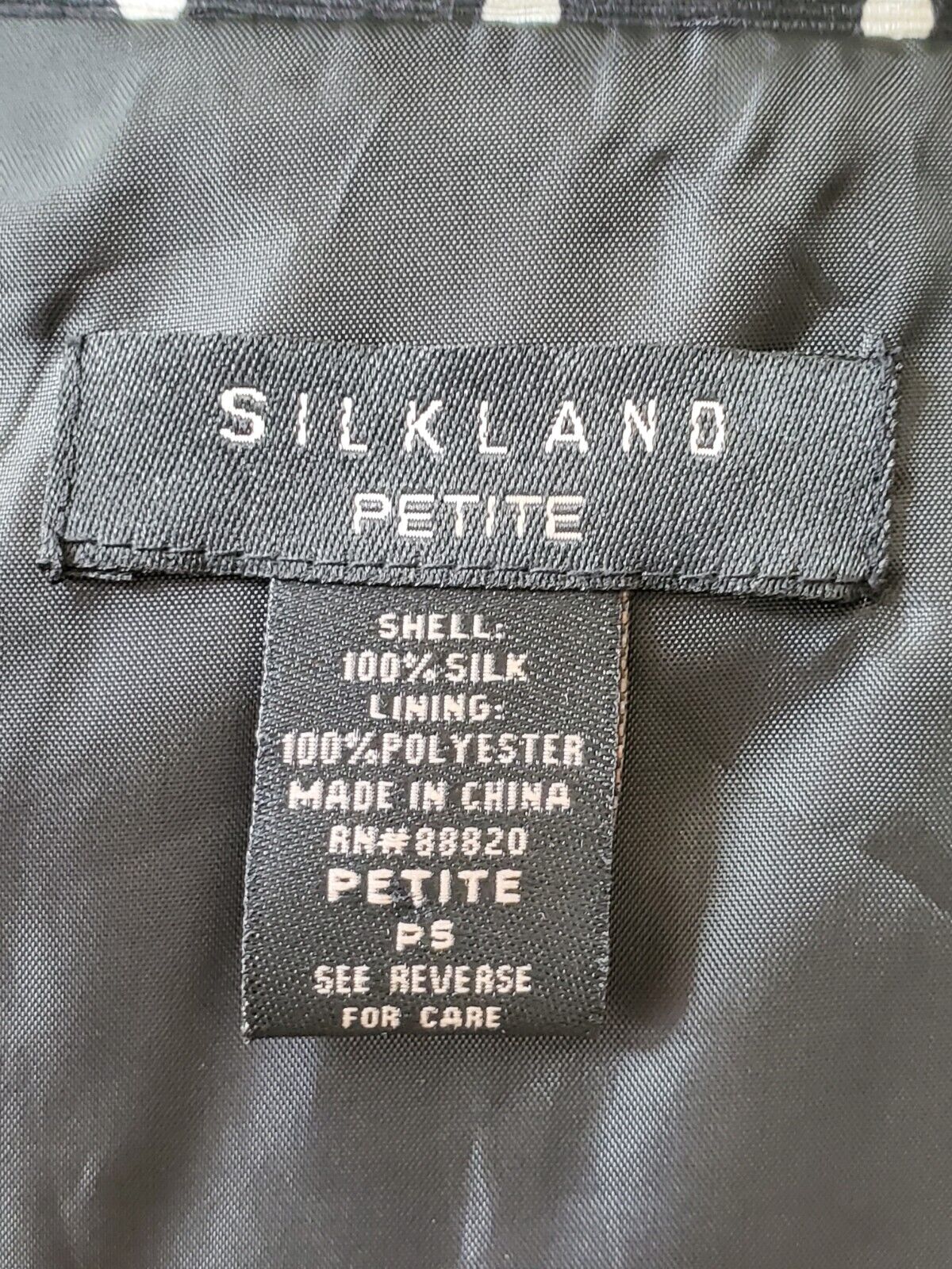 Silkland Women's Black 100% Silk Long Sleeve Butt… - image 9