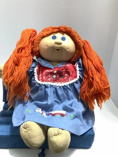 VINTAGE 1978 1982 CABBAGE PATCH KIDS RED HAIR  BLUE EYES GIRL DOLL HEAD MOLD #4