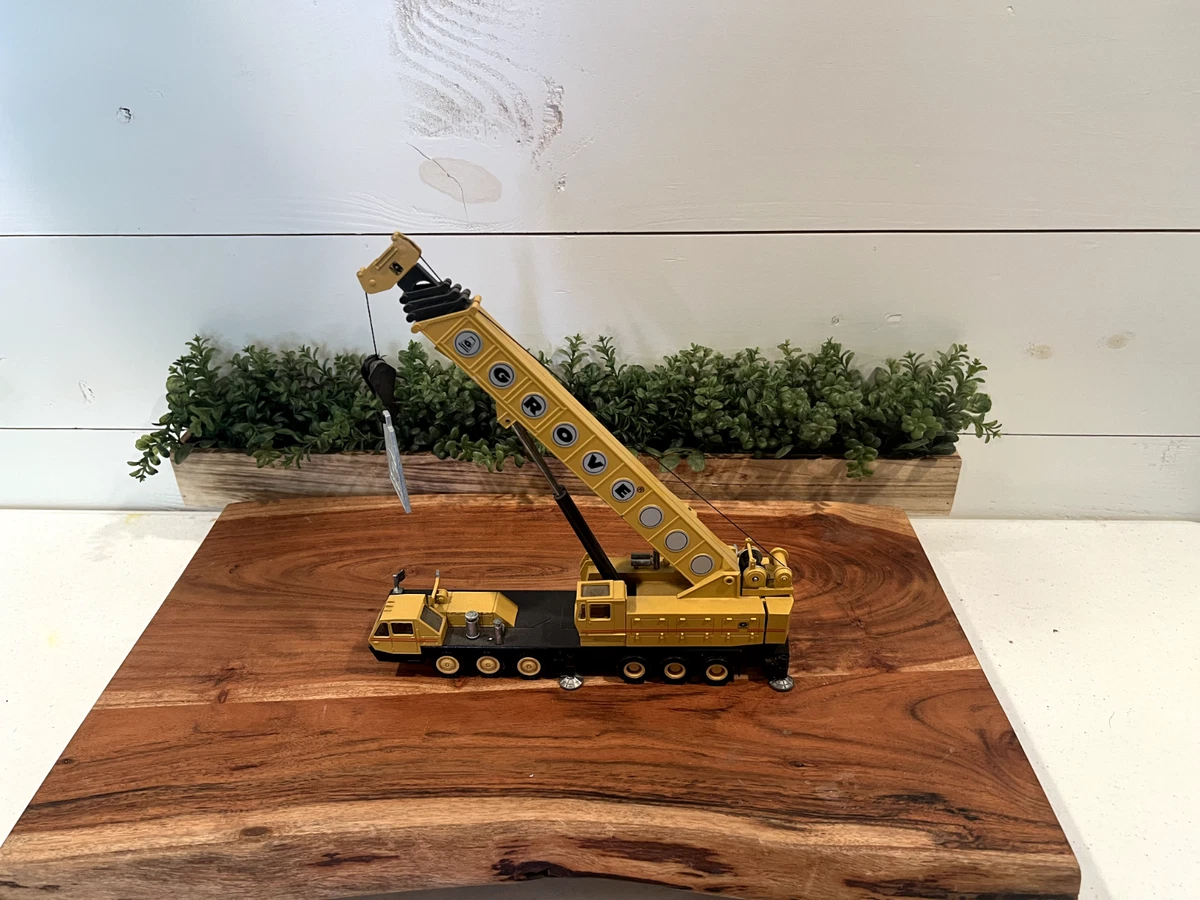 NZG Crane Vintage Manufacture Diecast Construction Equipment for
