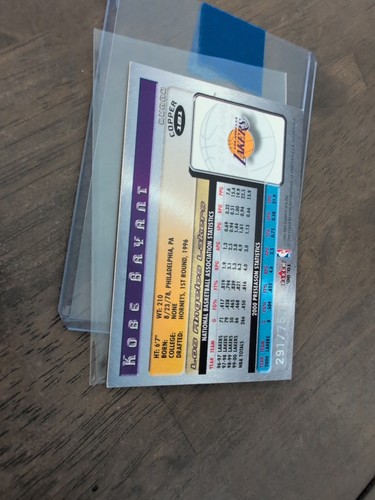 #D/750 2000 Fleer Futures Kobe Bryant #181 lámina de cobre número de serie numerado  - Imagen 18 de 22