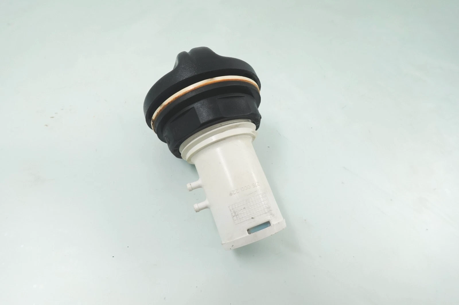 1996-2006 Sea-Doo GS GSX GTX DI LRV OEM Oil Cap w/ Filler Neck Ass'y Freshwater