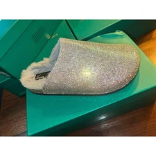 Lauren Lorraine Clog