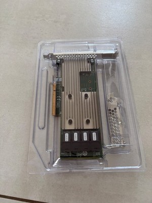 Broadcom / LSI 9305-16i HBA (12Gbps SAS/SATA, IT Mode) + 4x SFF-8