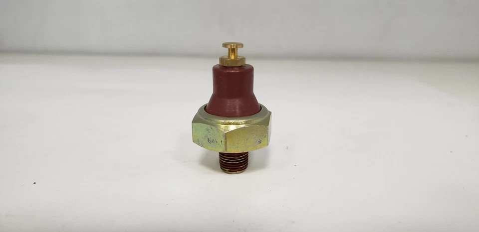 IMPORT DIRECT 17-0664 OIL PRESSURE SWITCH, E5D3-18-510, NIB - Image 3 of 4