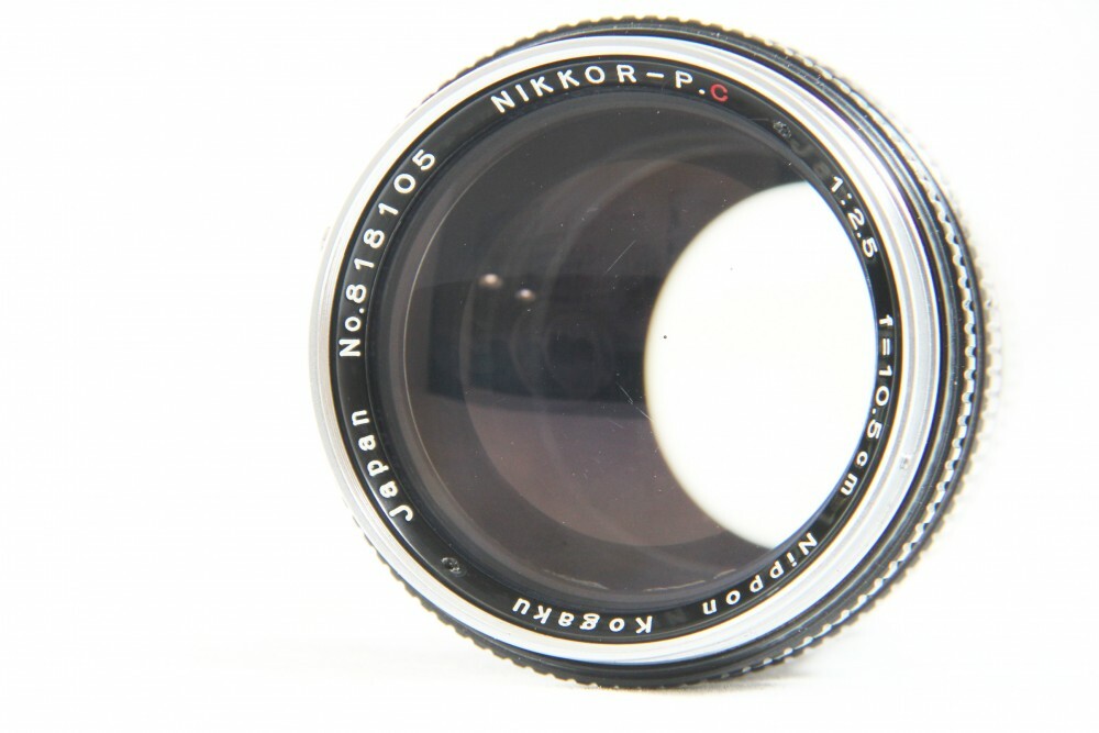 Exc Nippon Kogaku Nikon NIKKOR P.C 10.5cm 105mm f/2.5 Lens w/ Case