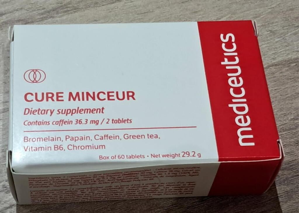 Cure minceur Mediceutics pour éliminer la rétention d'eau et les graisses rebelles