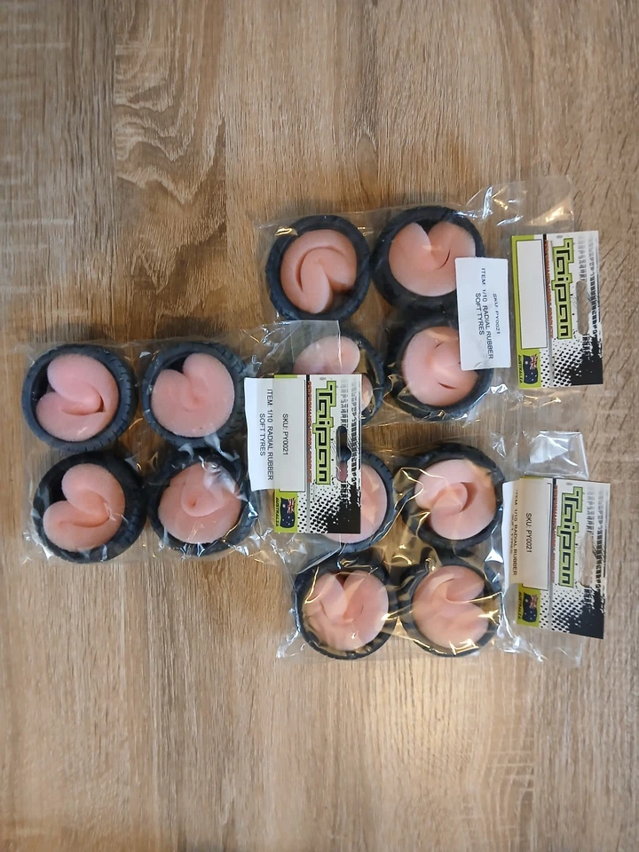 1/10 RC Car Wheels And Tyres Lot New Old Stock - Drift And Rubber Tyres - Image 3 of 4