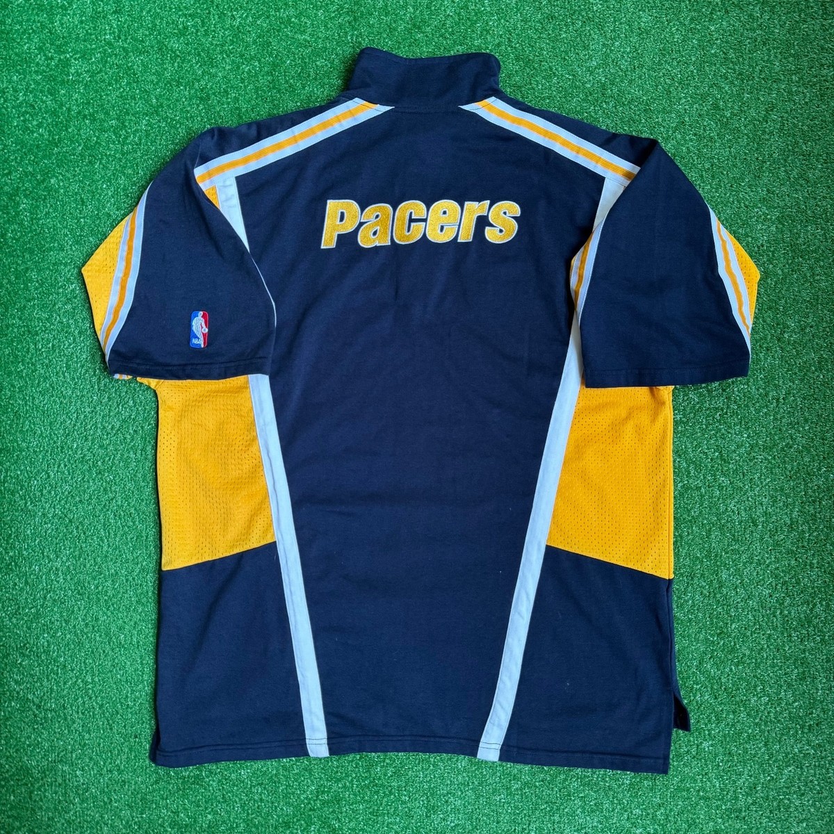 Vintage 90's Indiana Pacers Champion NBA Authentic Shooting Shirt