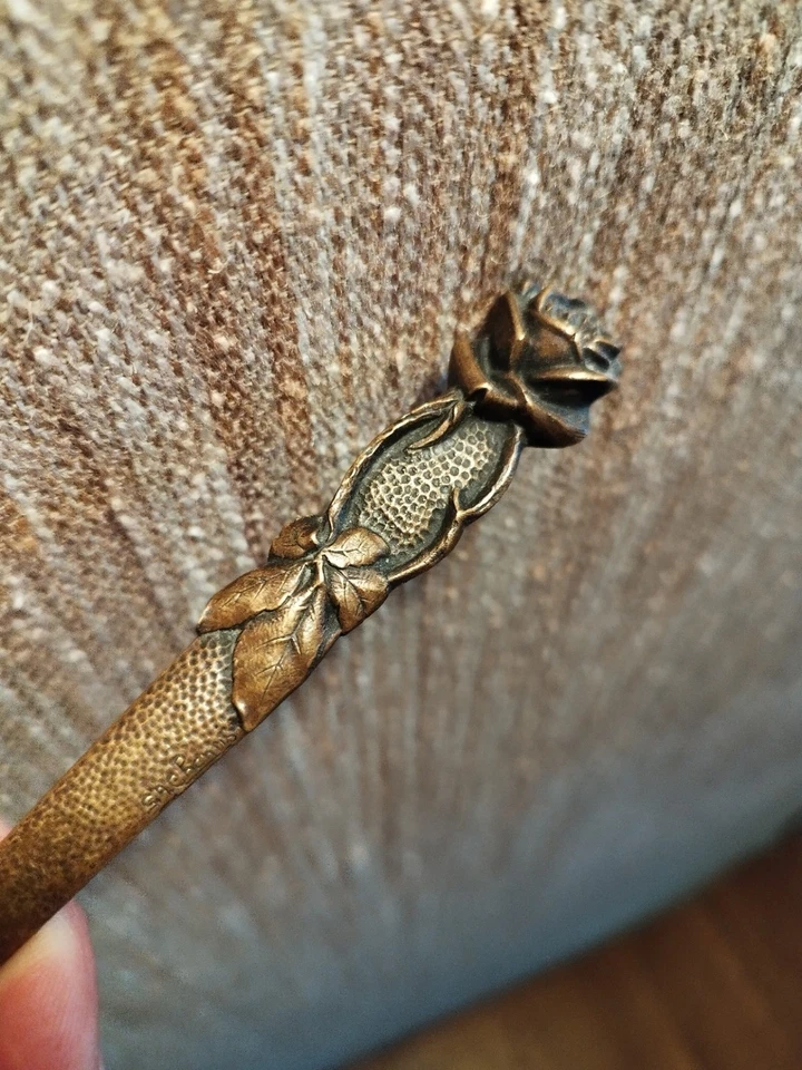 Coupe Papier en Bronze Décor de Rose Signé Chenus - Photo 3/4