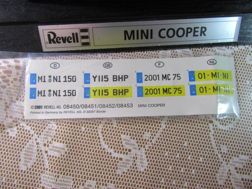 524Y Revell Metal 8450 China Mini Cooper 1997 Green 1:12 +Box - Picture 5 of 23