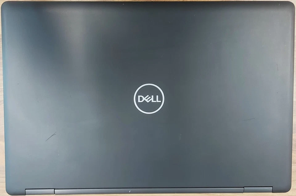 Dell Latitude 5590 · i5-8350 · 16GB · 256GB, photo 2 of 5