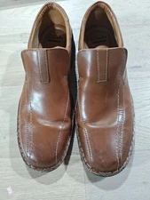 Clarks Shoes Mens Size 10.5 Brown Leather Slip On Loafers Cushion Soft Ortholite