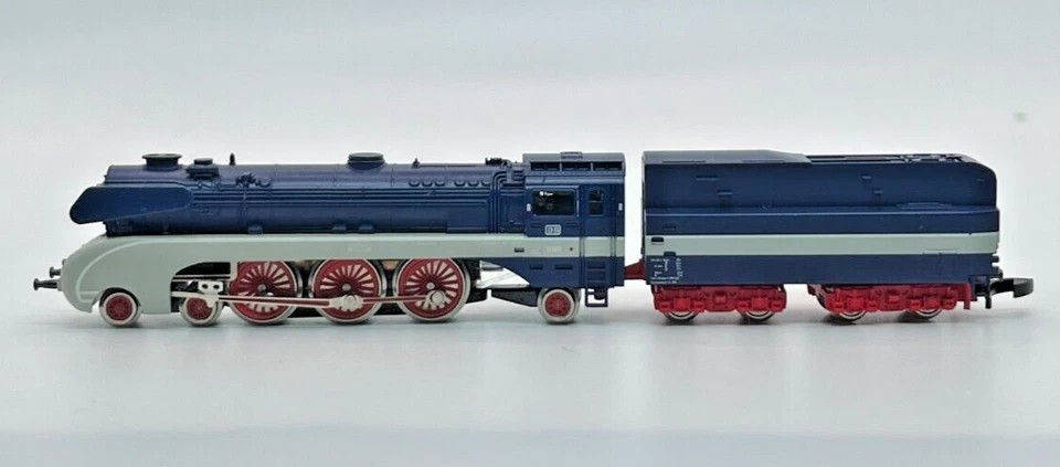 Locomotora de vapor Marklin 8888 BR10 escala Z con caja original licitadora (B) Foto 3 de 4