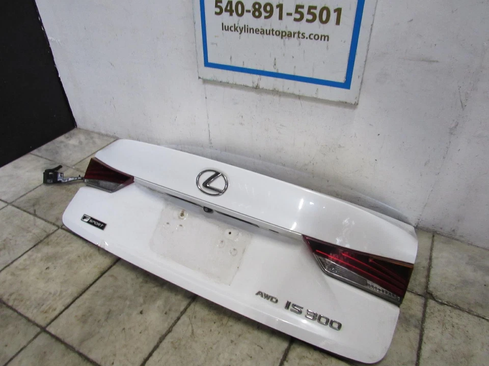 16 17 18 19 LEXUS IS300 PORTA-MALAS - Imagem 4 de 4