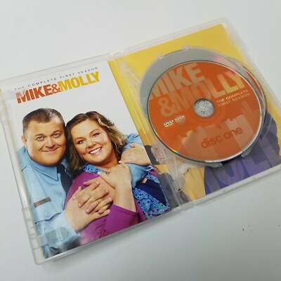 Mike Molly: The Complete First Season (DVD, 2011, 3-Disc Set