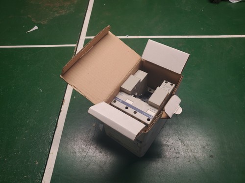 Interruptor Contactor Inverso Telemecanique LD5-LB130BC Integral 18 Parte #034051 - Imagen 1 de 3