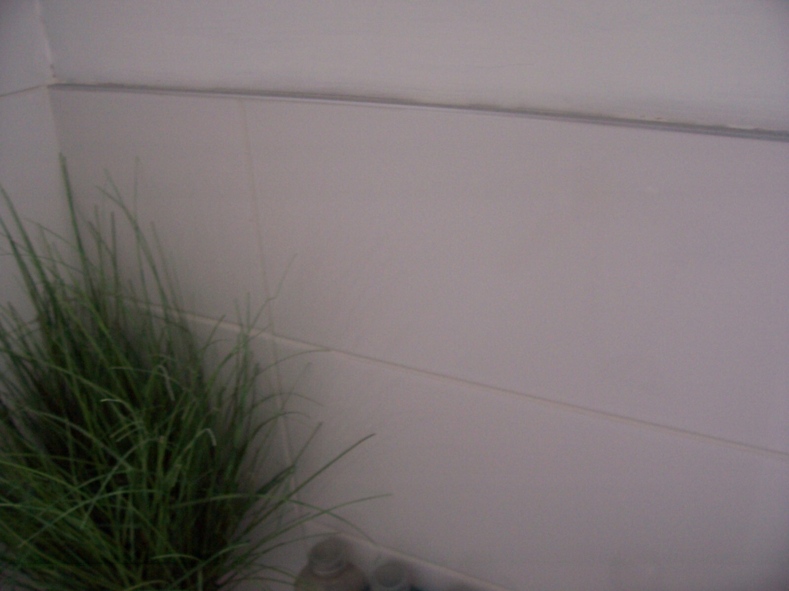 White Ceramic Wall Tiles new Job lot " BARGAIN " kitchen tiles