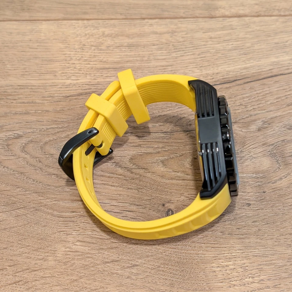 Reloj de buceo Elini Barokas Commander 20 ATM resistente al agua negro amarillo Foto 2 de 4