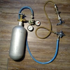 Beer Keg Tapping Set- CO2 Tank, Regulator Valve, Faucet Tap, Hoses & Accessories