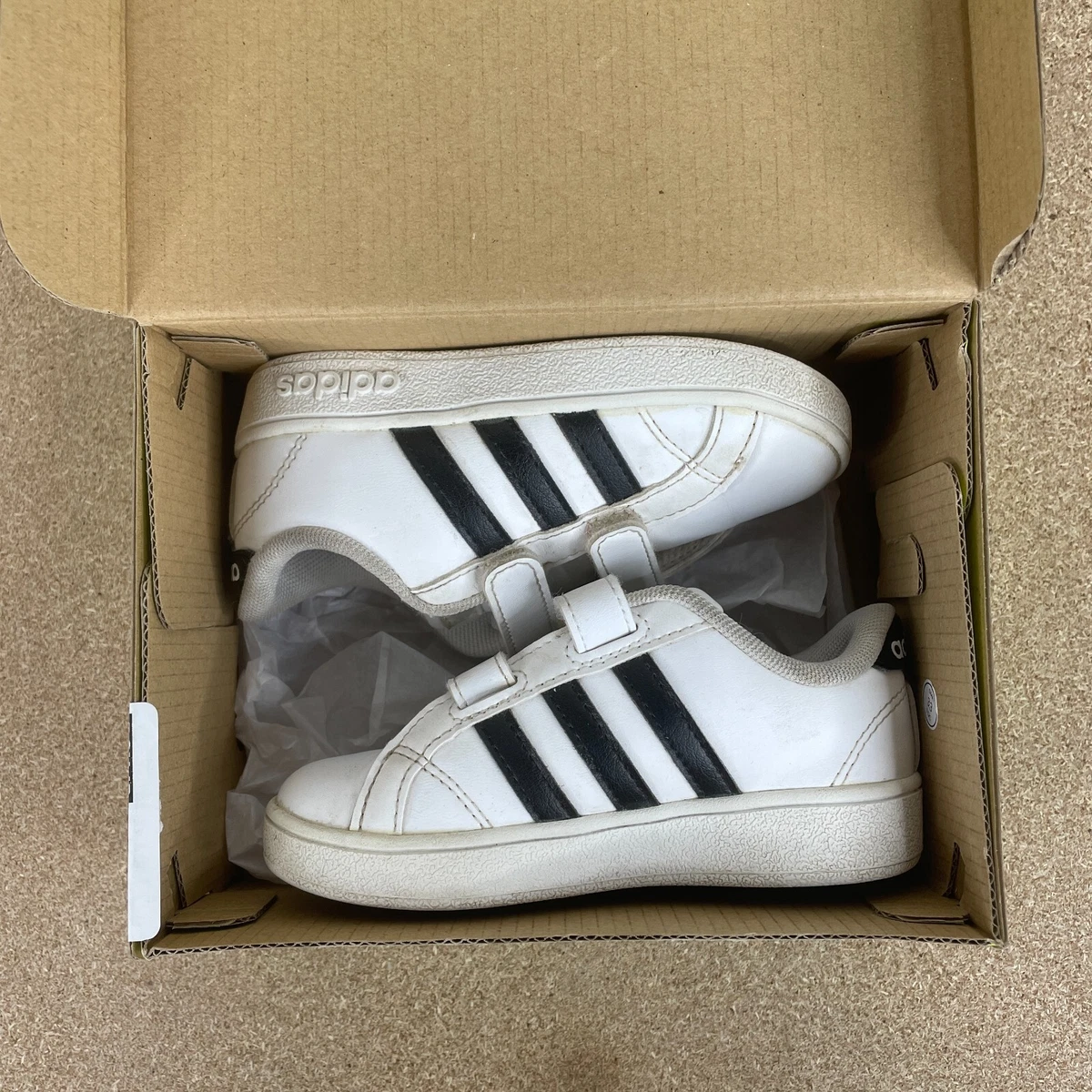 Adidas neo top shoes box