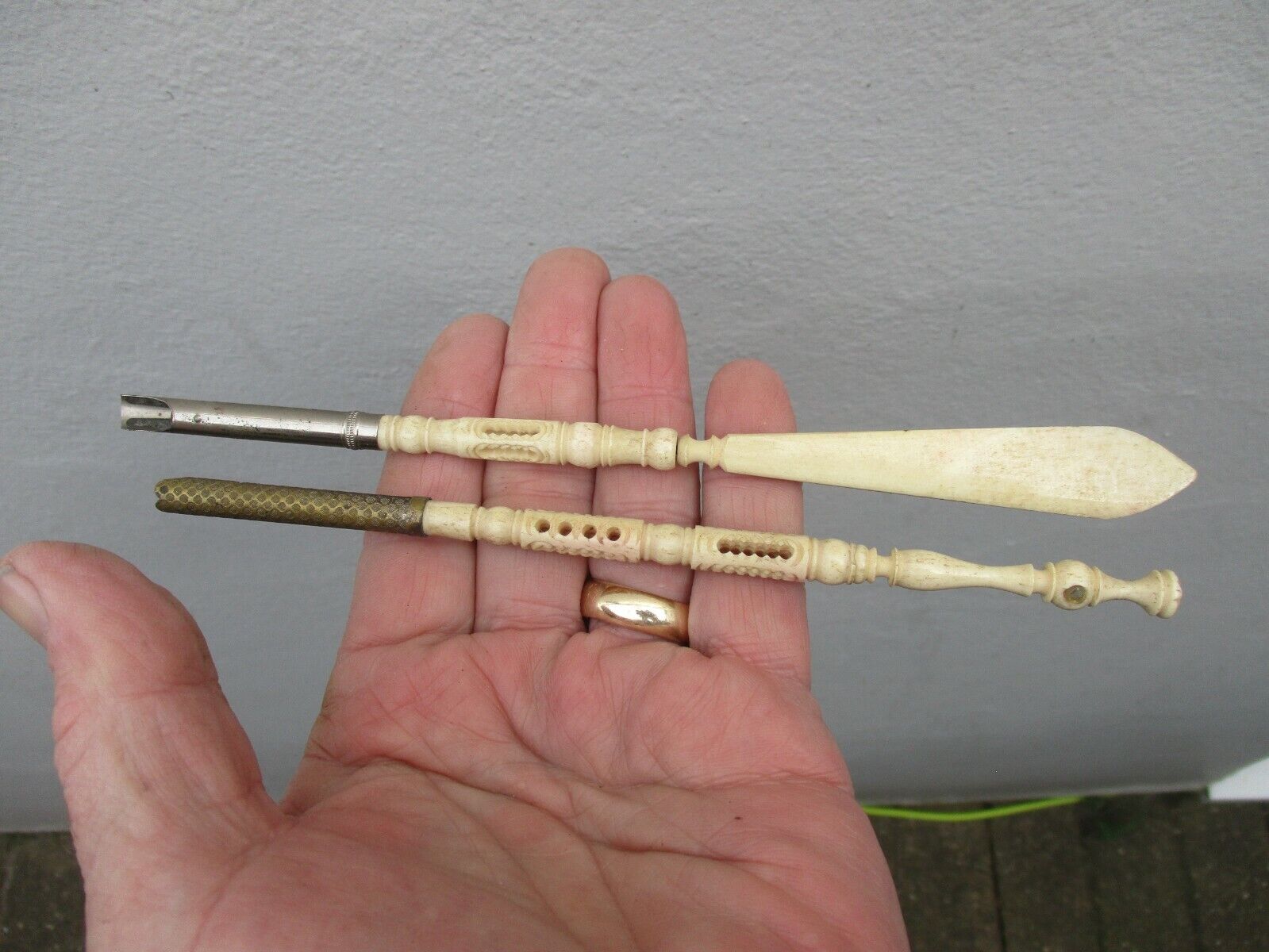 Two Antique Bovine Bone Stanhope Yarmouth Manufacturer regenerated product Gt Dip Pens Free Shipping New c1890