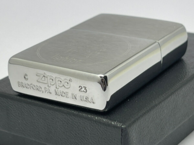 Zippo Oil Lighter Art Classic 