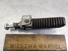 Suzuki GSF 600 S Bandit GN77B Fußrastenanlage Fußraste Halter vorne rechts