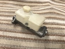 Ap Brake Master Cylinder Square Reservoir For Mg Mgb 1975 1976 1977 1978-1981