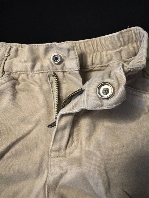 Pantalón Children's Place 6-9 Meses Caqui Foto 2 de 4