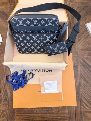 Louis Vuitton Trio Messenger M24753 Monogram Shadow Ink Blue White NEW Japan
